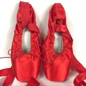 Vanassa Queen Pointe Shoes Red Ballet Slippers